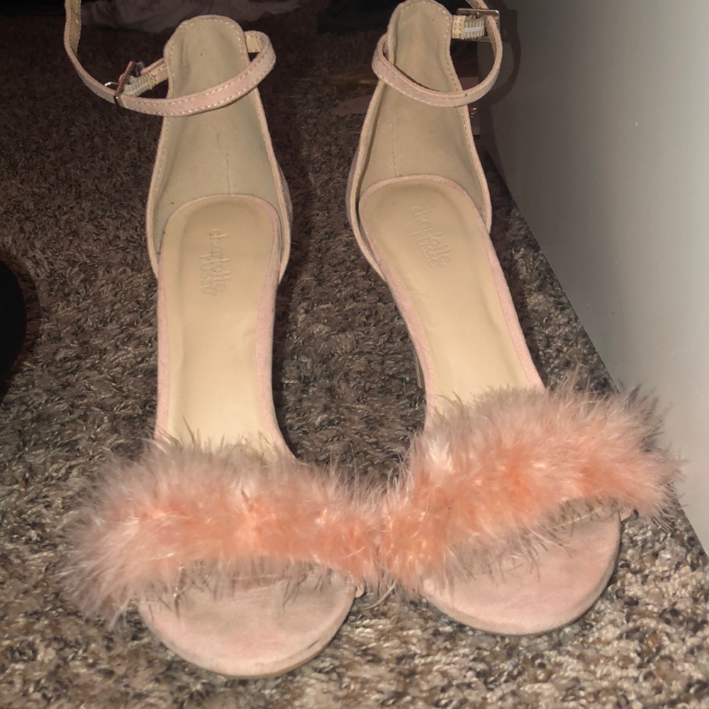 Heels - Picture 2 of 2